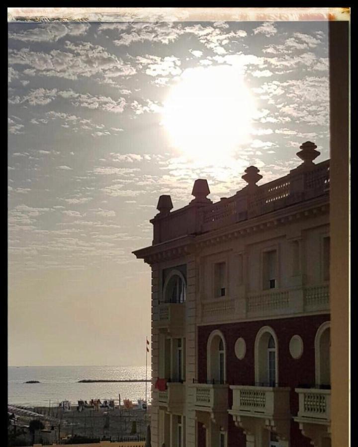 Grand Hotel Cesenatico Kültér fotó