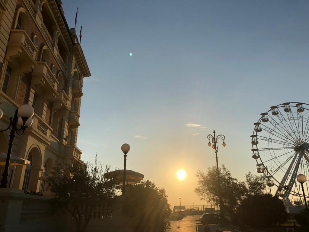 Grand Hotel Cesenatico Kültér fotó