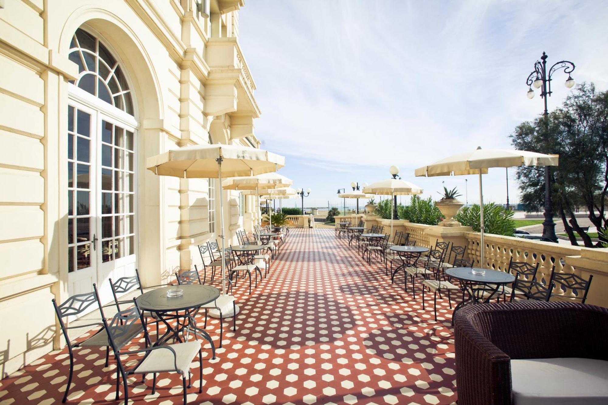 Grand Hotel Cesenatico Kültér fotó