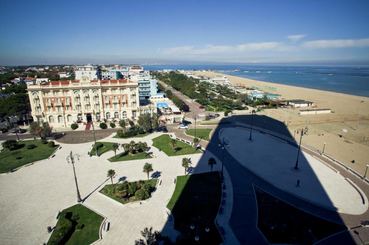 Grand Hotel Cesenatico Kültér fotó